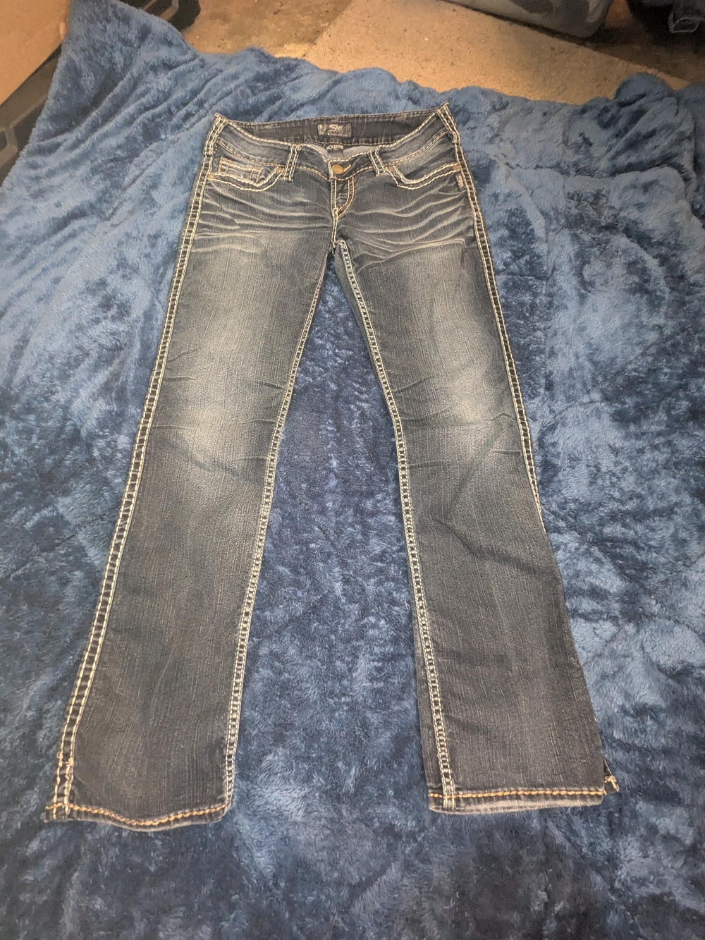 Silver Jeans Women’s Dark Blue Bootcut Jeans